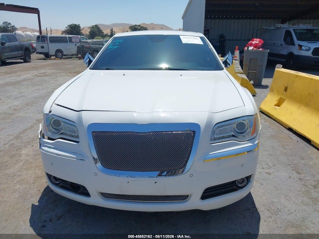 Chrysler 300C 2014 2C3CCAEG1EH281488 Image 13