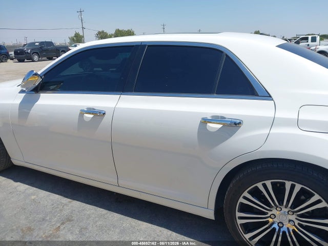 Chrysler 300C 2014 2C3CCAEG1EH281488 Image 15