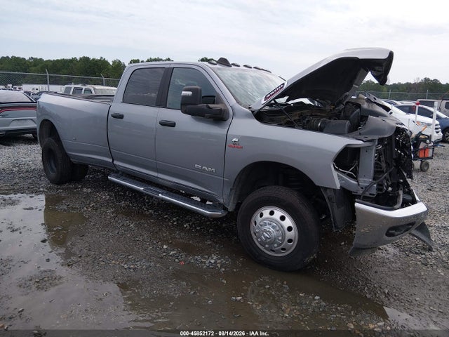 45852172 :رقم المزاد ، 3C63RRHL1RG301186 vin ، 2024 Ram 3500 Big Horn  4x4 8' Box/lone Star  4x4 8' Box مزاد بيع