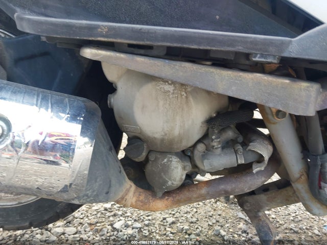 45852179 :رقم المزاد ، JS1CK43A432101225 vin ، 2003 Suzuki An400 K3 مزاد بيع