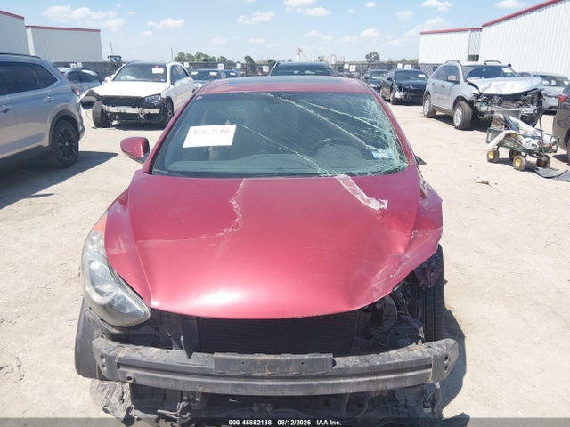 2013 Hyundai Elantra Limited მანქანა იყიდება აუქციონზე, vin: 5NPDH4AE5DH425315, აუქციონის ნომერი: 45852188