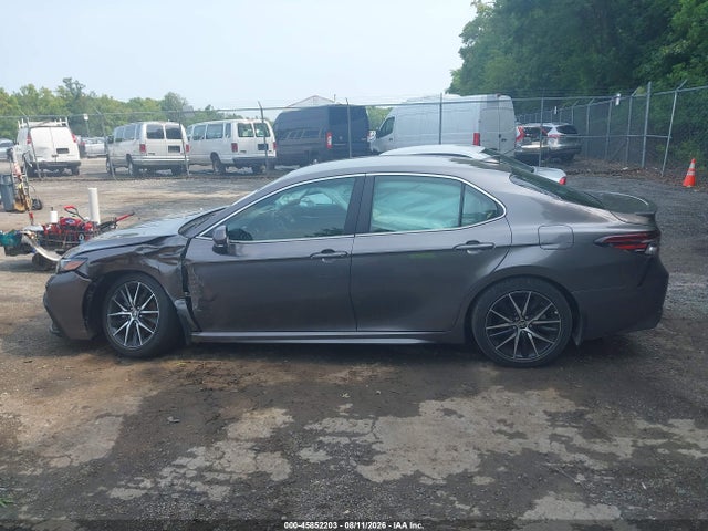 2024 Toyota Camry Se მანქანა იყიდება აუქციონზე, vin: 4T1G11AK4RU262428, აუქციონის ნომერი: 45852203