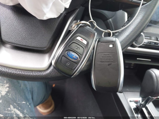 2018 Subaru Legacy 3.6r Limited მანქანა იყიდება აუქციონზე, vin: 4S3BNEN66J3003098, აუქციონის ნომერი: 45852209