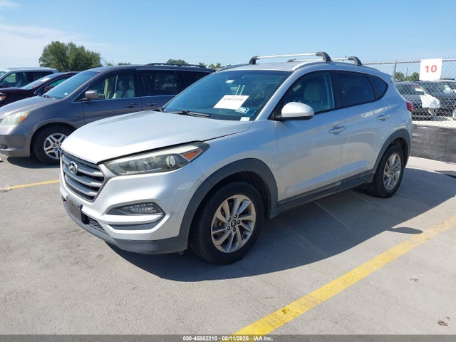 Продажа на аукционе авто 2016 Hyundai Tucson Se, vin: KM8J33A44GU076799, номер лота: 45852210