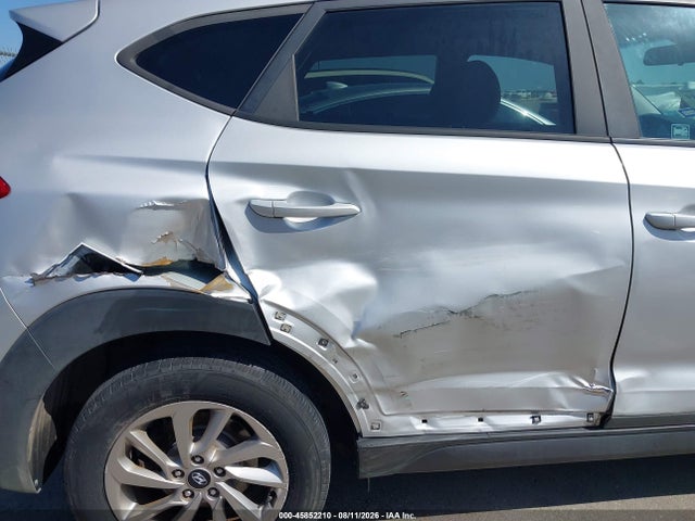 Продажа на аукционе авто 2016 Hyundai Tucson Se, vin: KM8J33A44GU076799, номер лота: 45852210