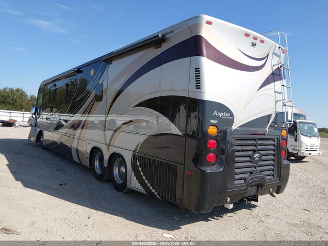 45852235 :رقم المزاد ، 4VZBU1D9XDC076372 vin ، 2013 Spartan Motors Motorhome 4vz مزاد بيع