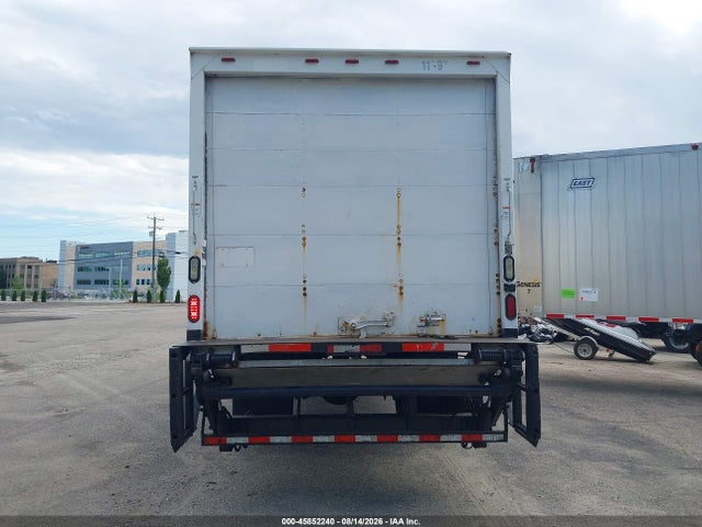 2001 Sterling Truck M 9501 მანქანა იყიდება აუქციონზე, vin: 2FZHAJAC51AH31422, აუქციონის ნომერი: 45852240