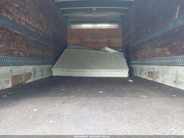 2001 Sterling Truck M 9501 მანქანა იყიდება აუქციონზე, vin: 2FZHAJAC51AH31422, აუქციონის ნომერი: 45852240