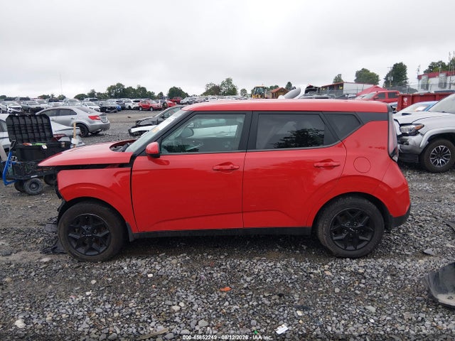 2024 Kia Soul S მანქანა იყიდება აუქციონზე, vin: KNDJ23AU3R7221159, აუქციონის ნომერი: 45852249