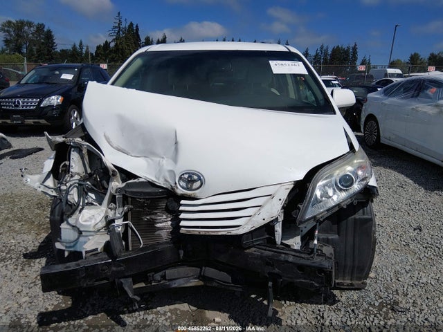 Toyota Sienna Le 8 Passenger 2015 5TDKK3DC3FS610490 Image 13