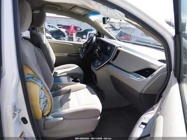 Toyota Sienna Le 8 Passenger 2015 5TDKK3DC3FS610490 Image 18