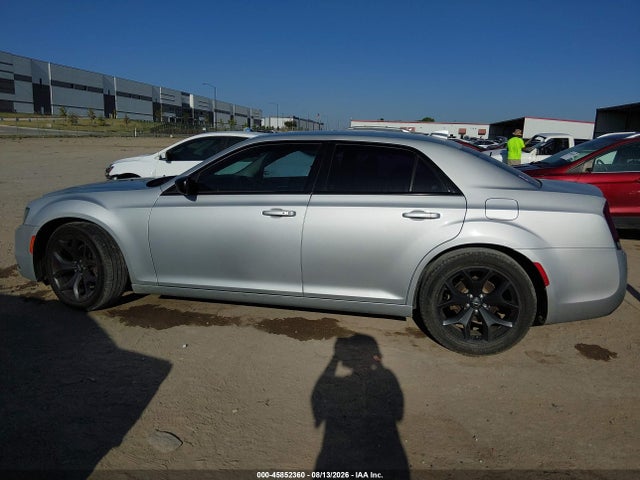 45852360 :رقم المزاد ، 2C3CCAAG3MH505221 vin ، 2021 Chrysler 300 Touring مزاد بيع