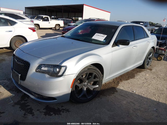 45852360 :رقم المزاد ، 2C3CCAAG3MH505221 vin ، 2021 Chrysler 300 Touring مزاد بيع