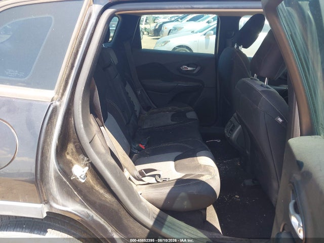 Продажа на аукционе авто 2015 Jeep Cherokee Sport, vin: 1C4PJLAB5FW506670, номер лота: 45852395