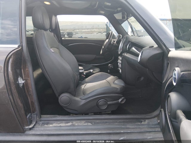 2008 Mini Cooper S Clubman მანქანა იყიდება აუქციონზე, vin: WMWMM33568TP88837, აუქციონის ნომერი: 45852409