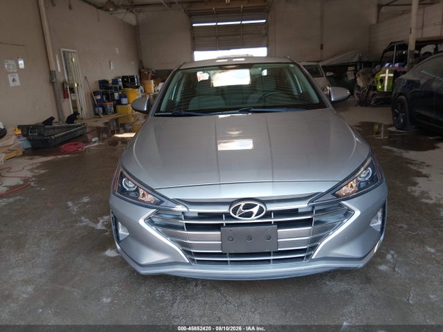 2020 Hyundai Elantra Se მანქანა იყიდება აუქციონზე, vin: 5NPD74LF8LH601233, აუქციონის ნომერი: 45852420