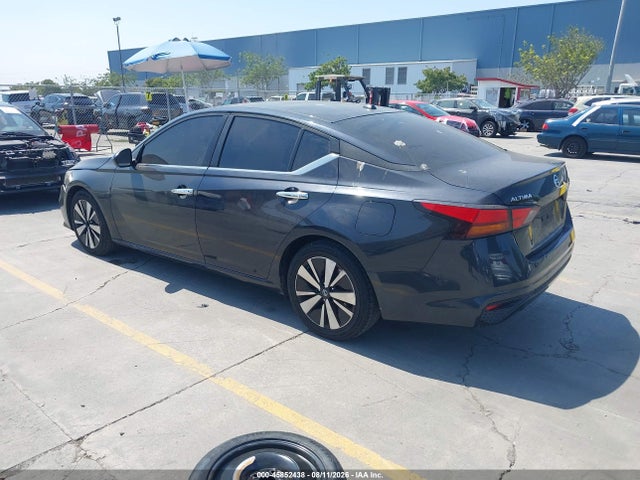 Продаж на аукціоні авто 2021 Nissan Altima Sv Fwd, vin: 1N4BL4DV2MN337166, номер лоту: 45852438
