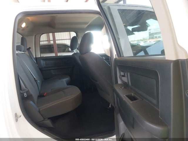 Продаж на аукціоні авто 2022 Ram 1500 Classic Tradesman  4x4 5'7 Box, vin: 1C6RR7KG1NS188160, номер лоту: 45852465