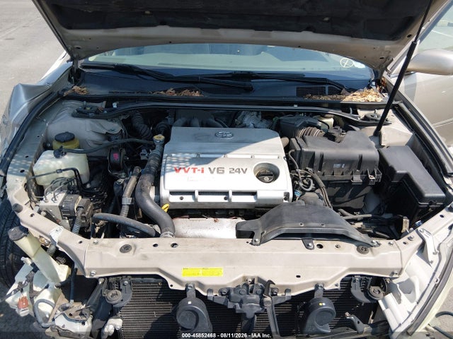 2003 Toyota Camry Le V6 მანქანა იყიდება აუქციონზე, vin: 4T1BF32K23U554950, აუქციონის ნომერი: 45852468