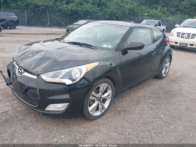 Aukcja sprzedaży 2013 Hyundai Veloster Base W/black, vin: KMHTC6AD2DU164644, numer aukcji: 45852471
