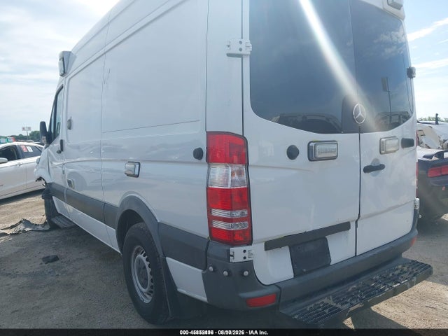 2017 Mercedes-benz Sprinter 2500 Standard Roof V6 მანქანა იყიდება აუქციონზე, vin: WD3PE7CDXHP564355, აუქციონის ნომერი: 45852496