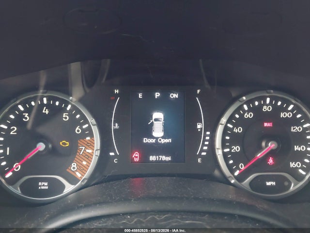Продаж на аукціоні авто 2020 Jeep Renegade Latitude 4x4, vin: ZACNJBBB3LPL91816, номер лоту: 45852525