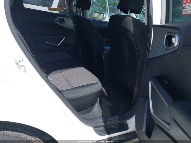 2022 Kia Soul Lx მანქანა იყიდება აუქციონზე, vin: KNDJ23AU0N7833863, აუქციონის ნომერი: 45852564