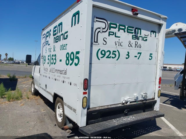 Продажа на аукционе авто 2004 Gmc Savana Cutaway Standard, vin: 1GDGG31V241901033, номер лота: 45852599