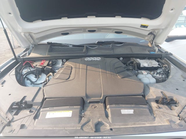 WA1VAAF72JD042526 Audi Q7 3.0t Premium