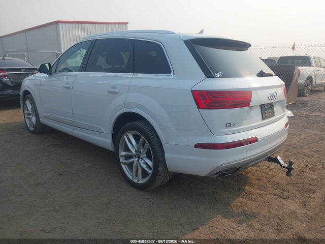 WA1VAAF72JD042526 Audi Q7 3.0t Premium