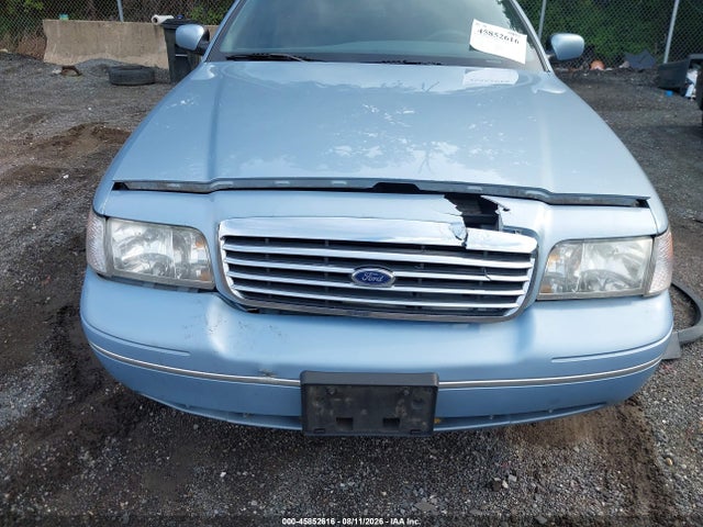 Продаж на аукціоні авто 1999 Ford Crown Victoria Lx, vin: 2FAFP74W2XX123359, номер лоту: 45852616