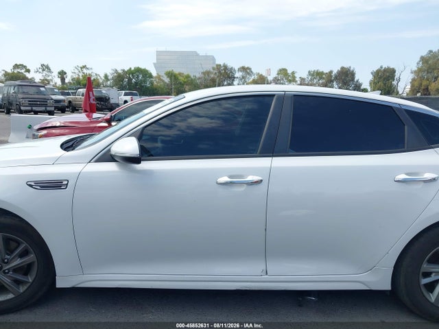 Продажа на аукционе авто 2019 Kia Optima Lx, vin: 5XXGT4L3XKG359943, номер лота: 45852631