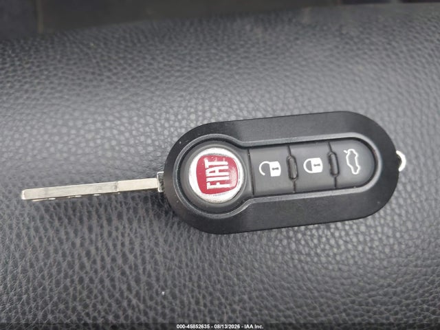 2014 Fiat 500 Sport მანქანა იყიდება აუქციონზე, vin: 3C3CFFBR7ET174186, აუქციონის ნომერი: 45852635