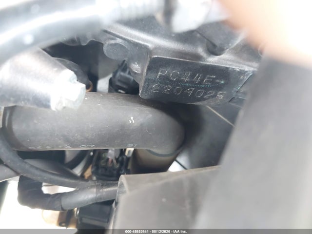45852641 :رقم المزاد ، MLHPC4568F5200806 vin ، 2015 Honda Cb500 F مزاد بيع