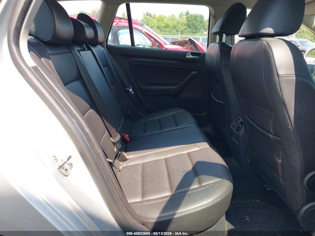 2013 Volkswagen Jetta Sportwagen 2.0l Tdi მანქანა იყიდება აუქციონზე, vin: 3VWPL7AJ8DM607169, აუქციონის ნომერი: 45852695
