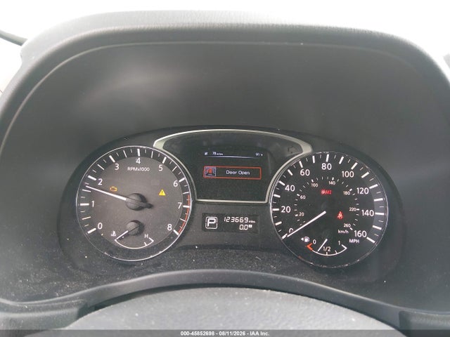 Продажа на аукционе авто 2014 Nissan Pathfinder S, vin: 5N1AR2MN2EC679511, номер лота: 45852698