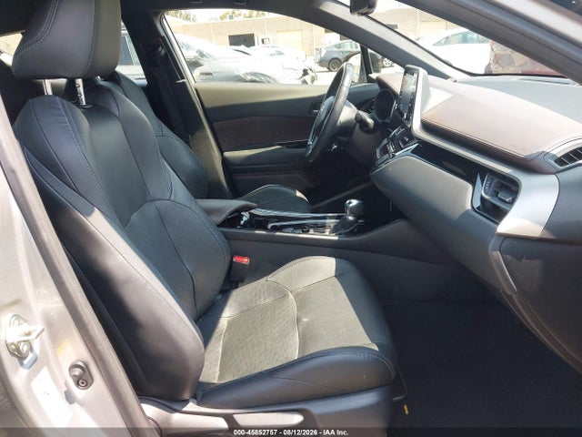 JTNKHMBX2K1044321 Toyota C-hr Limited