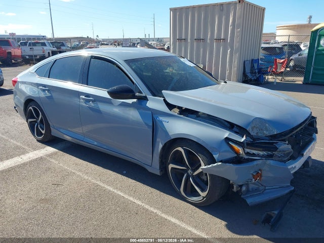 2022 Honda Accord Hybrid Sport მანქანა იყიდება აუქციონზე, vin: 1HGCV3F27NA035582, აუქციონის ნომერი: 45852791