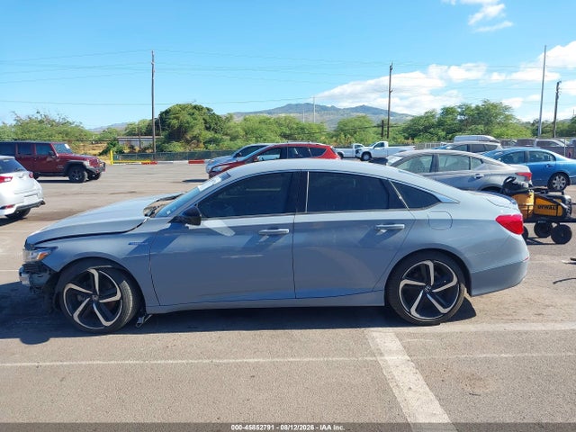 2022 Honda Accord Hybrid Sport მანქანა იყიდება აუქციონზე, vin: 1HGCV3F27NA035582, აუქციონის ნომერი: 45852791