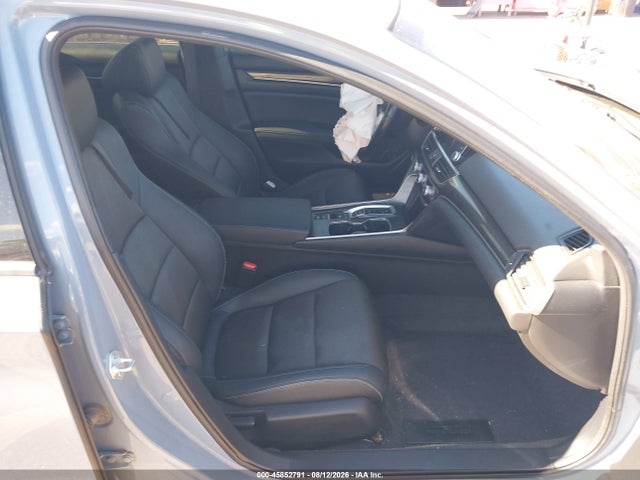2022 Honda Accord Hybrid Sport მანქანა იყიდება აუქციონზე, vin: 1HGCV3F27NA035582, აუქციონის ნომერი: 45852791