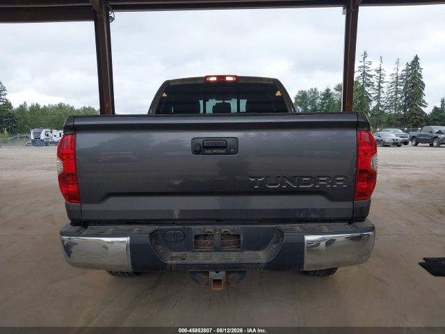 5TFUY5F19EX357621 Toyota Tundra Sr5 5.7l V8