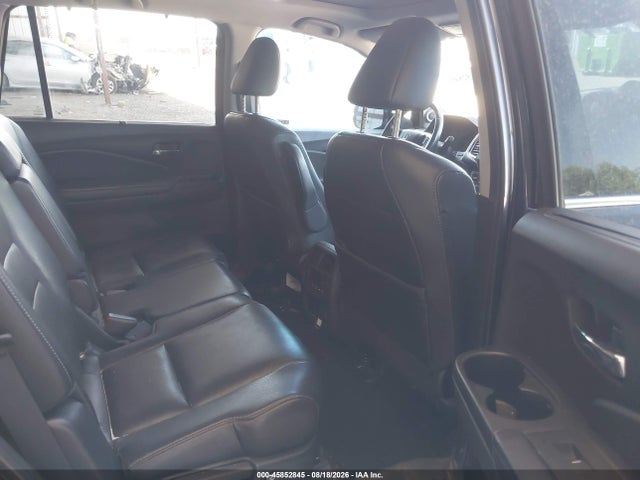 Auction sale of the 2019 Honda Pilot Touring, vin: 5FNYF6H93KB005690, lot number: 45852845