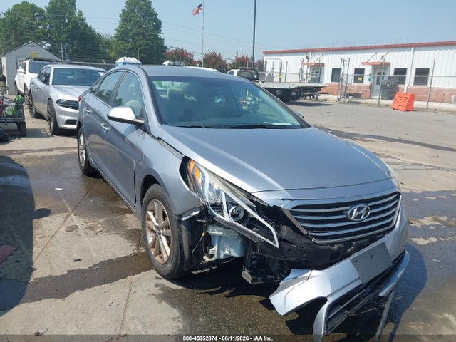 2016 Hyundai Sonata Se მანქანა იყიდება აუქციონზე, vin: 5NPE24AF4GH350268, აუქციონის ნომერი: 45852874
