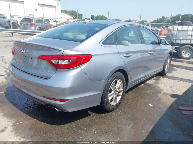 2016 Hyundai Sonata Se მანქანა იყიდება აუქციონზე, vin: 5NPE24AF4GH350268, აუქციონის ნომერი: 45852874