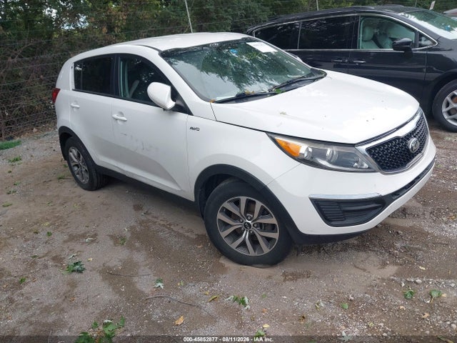 45852877 :رقم المزاد ، KNDPBCAC2F7755931 vin ، 2015 Kia Sportage Lx مزاد بيع