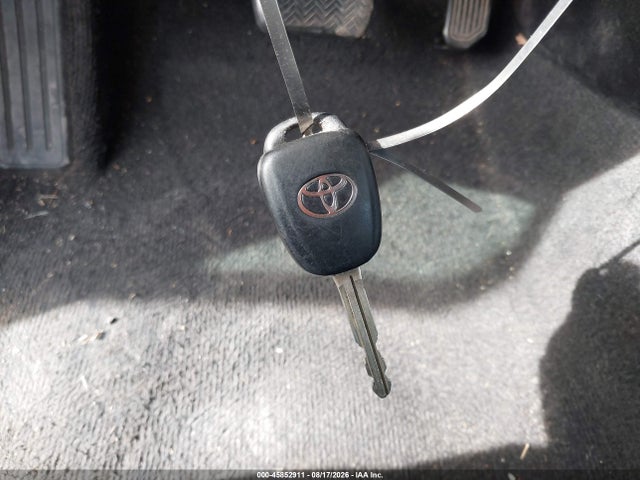45852911 :رقم المزاد ، 2T3WFREV1FW169725 vin ، 2015 Toyota Rav4 Xle مزاد بيع