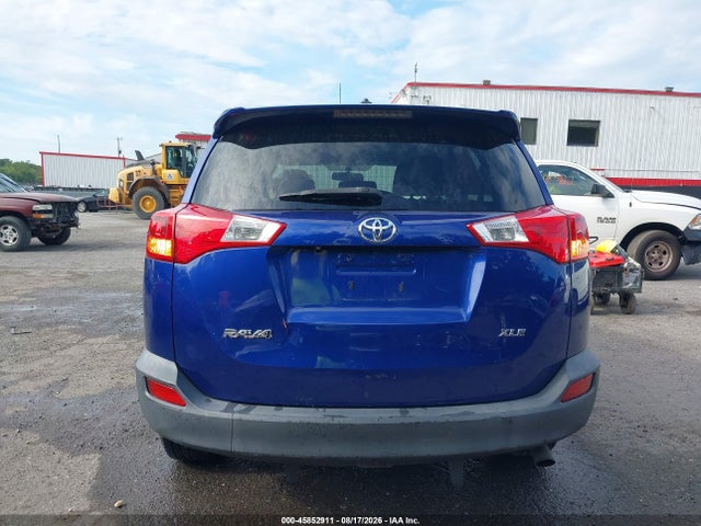 45852911 :رقم المزاد ، 2T3WFREV1FW169725 vin ، 2015 Toyota Rav4 Xle مزاد بيع
