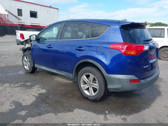 45852911 :رقم المزاد ، 2T3WFREV1FW169725 vin ، 2015 Toyota Rav4 Xle مزاد بيع