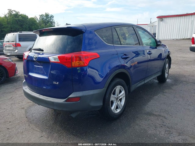 45852911 :رقم المزاد ، 2T3WFREV1FW169725 vin ، 2015 Toyota Rav4 Xle مزاد بيع