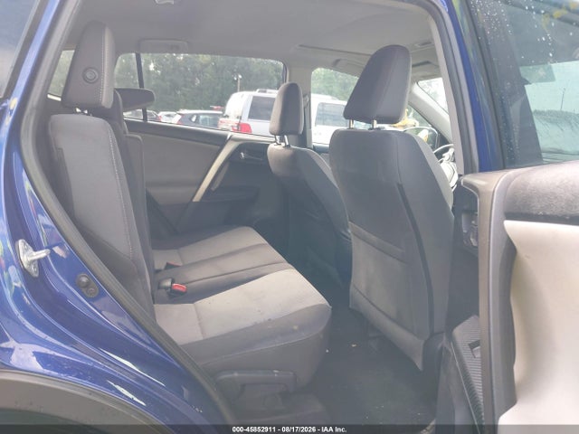 45852911 :رقم المزاد ، 2T3WFREV1FW169725 vin ، 2015 Toyota Rav4 Xle مزاد بيع